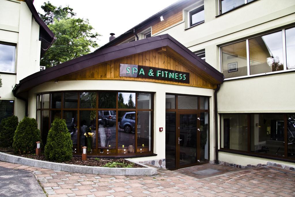 Hotel Niedzwiadek Wdzydze Kiszewskie Extérieur photo