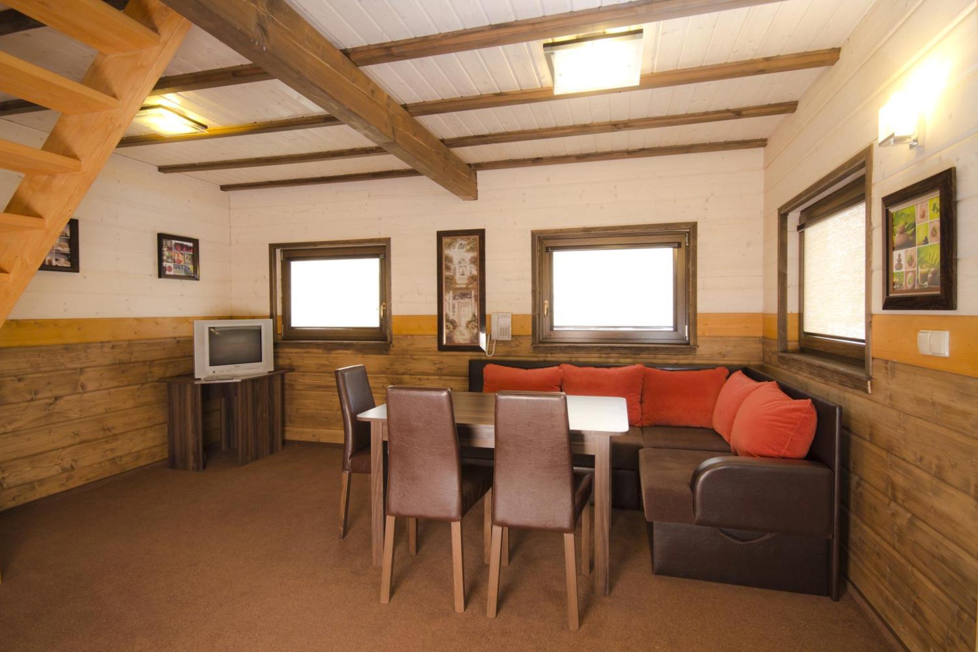 Hotel Niedzwiadek Wdzydze Kiszewskie Chambre photo