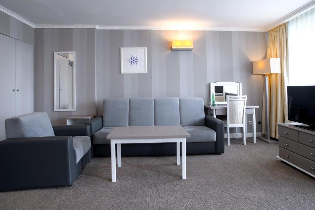 Hotel Niedzwiadek Wdzydze Kiszewskie Extérieur photo